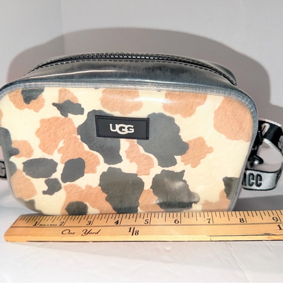 UGG Tan and Black Camo Crossbody Bag - Picture 2 of 8